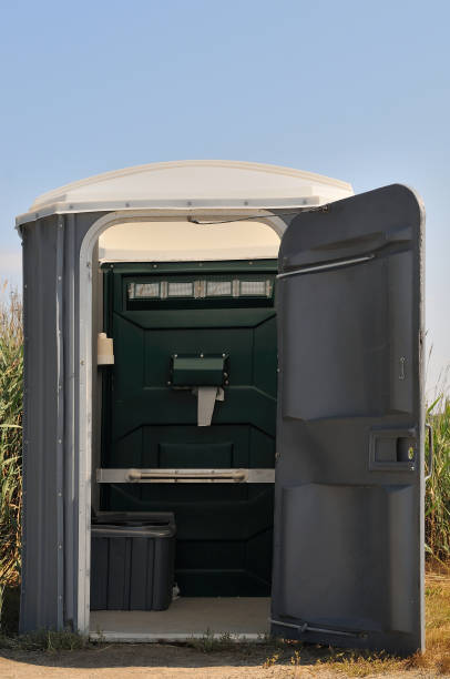 Best Porta potty delivery and setup  in Bells, TX